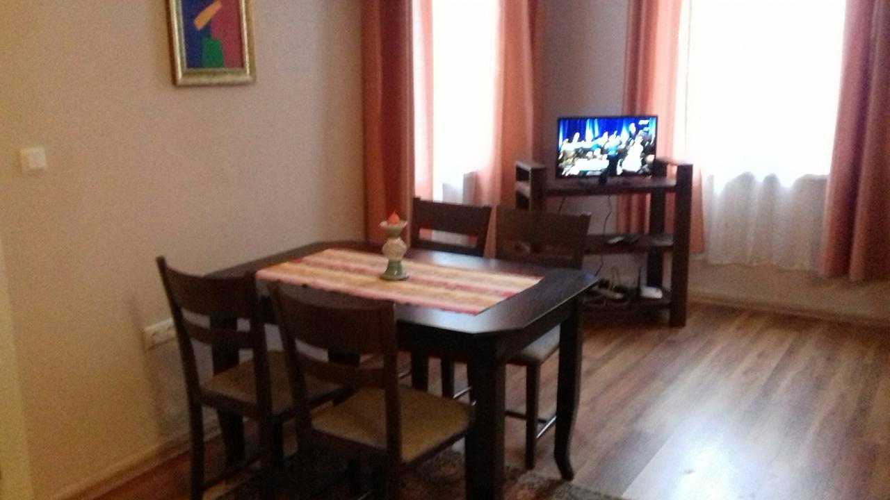 Julia Garden Apartment Бургас Екстериор снимка