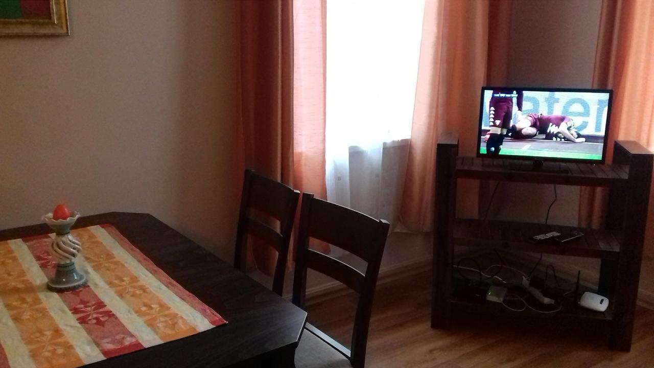 Julia Garden Apartment Бургас Екстериор снимка
